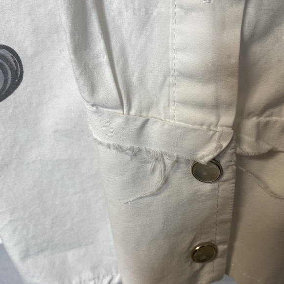 Manchester Embroidered Raw Edge Distressed Shirt - Picture 7 of 12